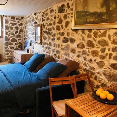 Casa Mia - Maison Et A Louer A Guest house Corbara