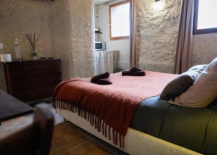 Guest house Casa Mia - Maison Et A Louer A Corbara